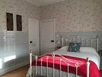 Le Presbytère Chambre d'hôtes Hotel a Domfront