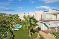 L' Escala Resort Hôtels à : L' Escala