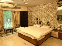 Royal Palms Luxury Service Apartment Hotels in Nagpur