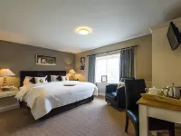 The Fairfax Arms Hotels in Newburgh