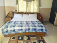 Feligold Royal Hotel - บริการรถรับส่ง