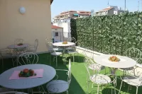 B&B Jolie Center Hotels near Palazzo delle Poste e Telecomunicazioni