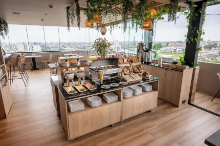 Palmetto Hotel Business San Miguel Отели рядом с достопримечательностью «Музей Ларко»