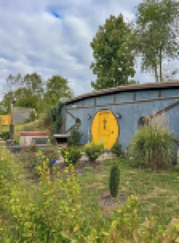 Rustic Hobbit Inspired Hocking Hills State Park 3 mi away Hot Tub Pet Friendly