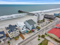 Endless Views and Premium Linens - Gorgeous Oceanfront Escape