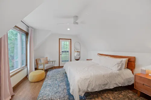 WiFi & Hot Tub - Fels Haus RRG Hotels in Lee County