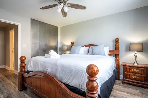 Luxurious Stay with Seasonal Pool - Charming City Escape