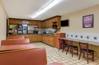 Econo Lodge - Breakfast