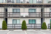 Jockey Beach Club 235