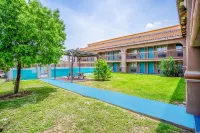 Lone Star Inn & Suites by OYO Harlingen TX