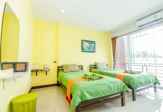 사뚠 해변 데이트 코스