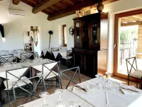 Resort Fonte Vulci Hotels in Canino