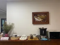 Chorlada Lanna Hotel Các khách sạn gần Cầu Mangrai