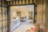 Embassy Suites by Hilton Knoxville Downtown - spa