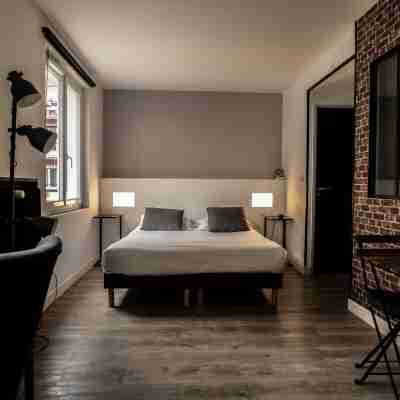 Hôtel de Québec Rooms