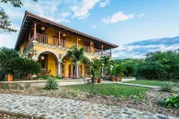 Rancho Santana Các khách sạn ở Tola
