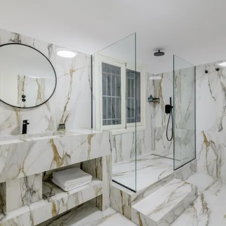 Incomparable Plaka's Luxury Apt Private Pool