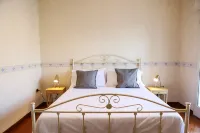 Appartamento Con Terrazzo a Capodimonte by Wonderful Italy