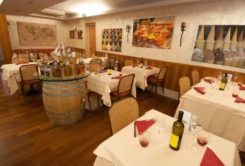 Hotel Bahnhof Haus Hotels in Stabio