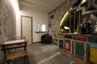 5 Terre Pelagos 2 Hotels in Manarola