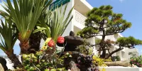 Bears Stay Kumejima Ifu Beach Hotels in Kumejima