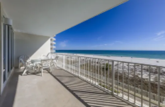 燈塔霍斯提瓦公寓式客房酒店