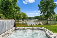 Kool Breeze by Avantstay Boat Ramp + Hot Tub
