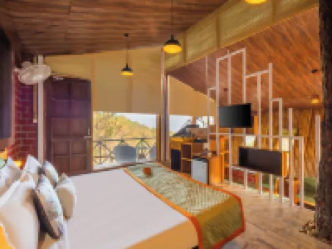 Zone Connect by the Park, Lansdowne Hotels in Pauri Garhwal