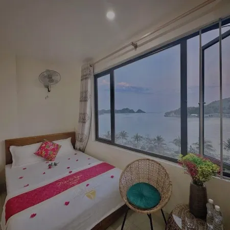 Cat Ba Gem Cruise Отели рядом с достопримечательностью «Пляж острова обезьян»