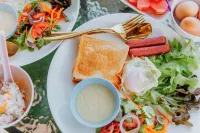 Ing Nuea Homestay - servizio colazione
