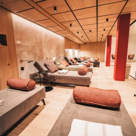 Swiss Alpine Hotel Allalin