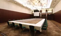 Oarks Canal Park Hotel Toyama - 3-Star