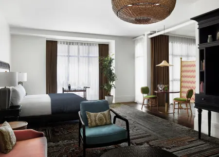 The Aster Отели рядом с достопримечательностью «Парк Раньон Каньон»