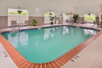 Holiday Inn Express & Suites PARKERSBURG - MINERAL WELLS by IHG - Pools