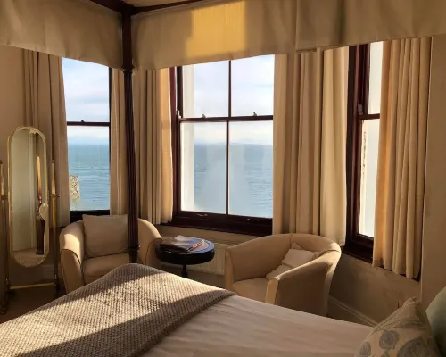 No: 1 the Esplanade Guest Accommodation. Hotels in Tenby