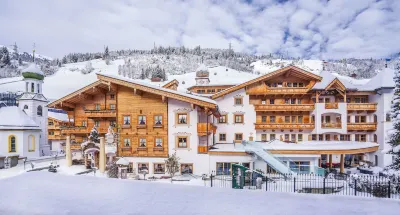 Hotel Gaspingerhof Hotel di Wald im Pinzgau