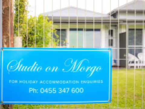 Studio on Morgo over Looking the Ocean and Rivers Hotels in Urunga