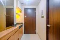 Homey and Stylish Studio Room at Transpark Cibubur Apartment - Park Yeri