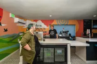 Hotel McCoy - Art, Coffee, Beer, Wine - bars