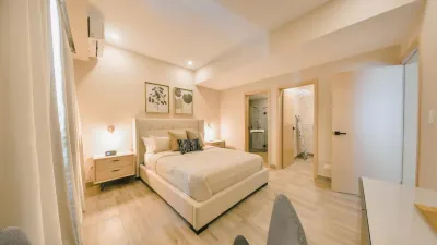 Regatta Living II With Breakfast Included - 703 Hôtels à : 