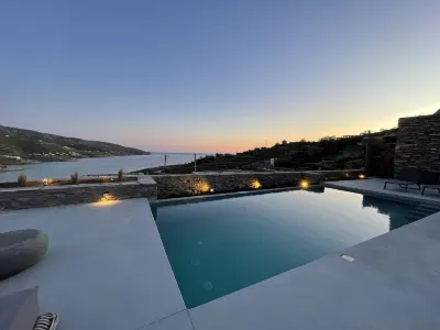 Villa Veneterra-Pool-SeaView-ConciergeServices