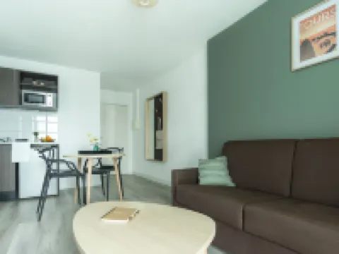 アパートホテル アダージョ アクセス トゥール トゥールのホテル