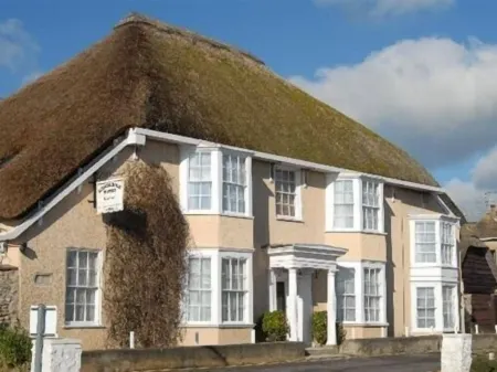 Kersbrook Guest Accommodation Отели в г. Лайм-Регис