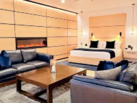 Cribs on Main Hotels in Picton