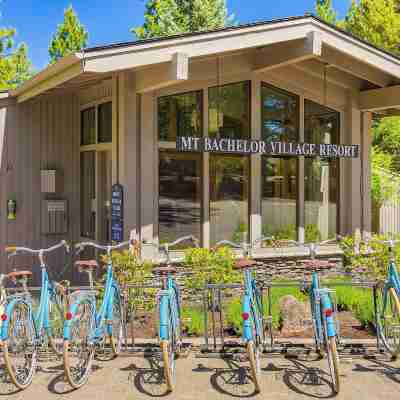 Alpine Studio at Mount Bachelor Hotel Exterior
