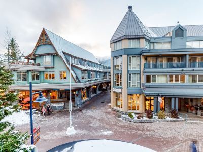 Whistler Peak Lodge