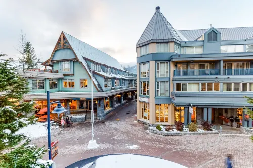 리조트퀘스트 앳 휘슬러 피크 로지