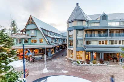 Whistler Peak Lodge