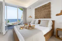 Maya Beach Resort - parking