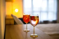 Jade & Jabo - Neuss by Düsseldorf Mit Parkplatz Verfügbarkeit 10,00 je Nacht Zubuchbar Hotels in Neuss